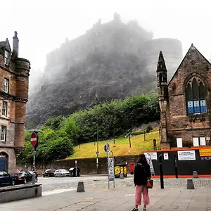 Appartement 3 Bedrooms Flat In Central Old Town , Grassmarket Heart Of Flat Sleeps 6 , Eh1, Édimbourg